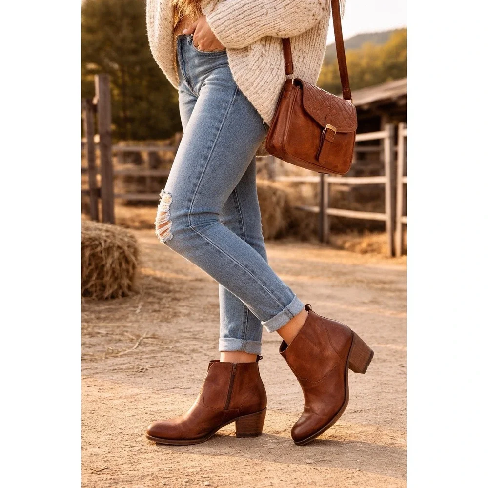 Lucky Brand Ankle Boots 9M Tan Ehllen Leather‎ Heel Western Booties